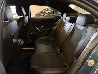 MERCEDES-BENZ A-CLASS 1.3 A180 AMG Line Saloon 4dr Petrol 7G-DCT Euro 6 (s/s) (136 ps)