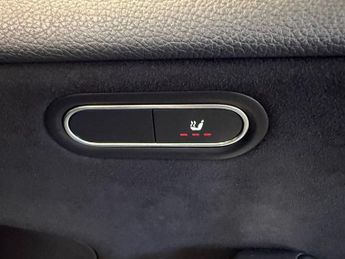 MERCEDES-BENZ A-CLASS 1.3 A180 AMG Line Saloon 4dr Petrol 7G-DCT Euro 6 (s/s) (136 ps)