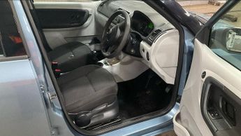 SKODA FABIA 1.2 SE Estate 5dr Petrol Manual Euro 5 (69 ps)