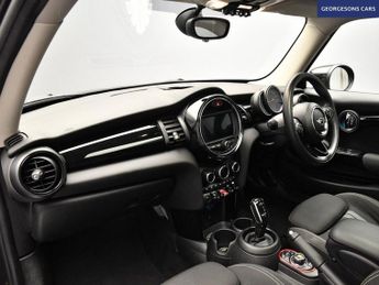 MINI HATCH 2.0 Cooper S Classic Hatchback 3dr Petrol Steptronic Euro 6 (s/s