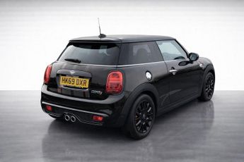 MINI HATCH 2.0 Cooper S Classic Hatchback 3dr Petrol Steptronic Euro 6 (s/s