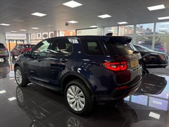 LAND ROVER DISCOVERY SPORT 2.0 D180 MHEV SE SUV 5dr Diesel Auto 4WD Euro 6 (s/s) (180 ps)