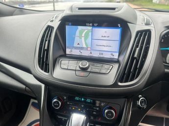 FORD KUGA 2.0 TDCi EcoBlue ST-Line Edition SUV 5dr Diesel Powershift AWD E