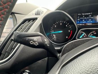 FORD KUGA 2.0 TDCi EcoBlue ST-Line Edition SUV 5dr Diesel Powershift AWD E