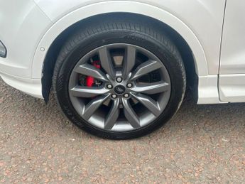 FORD KUGA 2.0 TDCi EcoBlue ST-Line Edition SUV 5dr Diesel Powershift AWD E