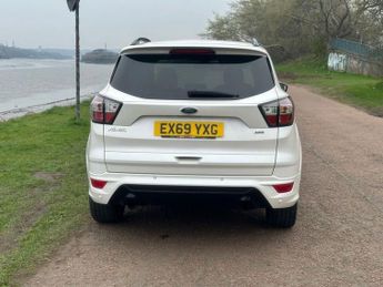 FORD KUGA 2.0 TDCi EcoBlue ST-Line Edition SUV 5dr Diesel Powershift AWD E