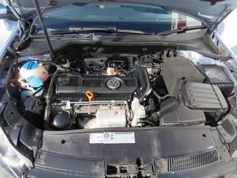 VOLKSWAGEN GOLF 1.4 TSI Match Hatchback 5dr Petrol DSG Euro 5 (122 ps)