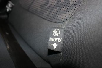 PEUGEOT 3008 1.6 HDi Active SUV 5dr Diesel Manual Euro 5 (115 ps)