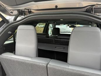 LAND ROVER DISCOVERY SPORT 2.0 P250 MHEV R-Dynamic HSE SUV 5dr Petrol Auto 4WD Euro 6 (s/s)