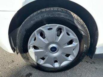 FORD TRANSIT CONNECT 1.5 TDCi 210 Trend Panel Van 5dr Diesel Manual L2 H1 (124 g/km, 