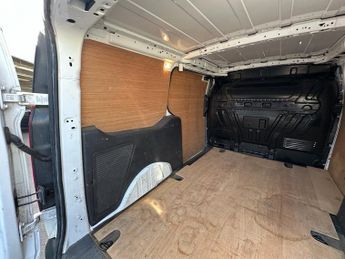 FORD TRANSIT CONNECT 1.5 TDCi 210 Trend Panel Van 5dr Diesel Manual L2 H1 (124 g/km, 