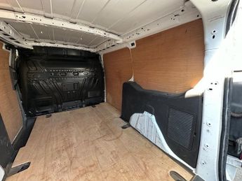 FORD TRANSIT CONNECT 1.5 TDCi 210 Trend Panel Van 5dr Diesel Manual L2 H1 (124 g/km, 