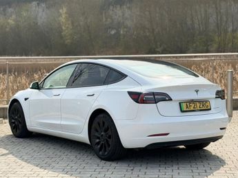 TESLA Model 3 (Dual Motor) Long Range Saloon 4dr Electric Auto 4WDE (346 ps)