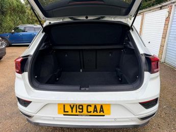 VOLKSWAGEN T-ROC 1.5 TSI GPF EVO R-Line SUV 5dr Petrol DSG Euro 6 (s/s) (150 ps) 