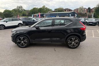 VOLVO XC40 1.5 T3 Inscription SUV 5dr Petrol Auto Euro 6 (s/s) (163 ps) Par
