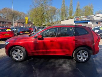 VOLVO XC60 2.0 B4 MHEV Momentum SUV 5dr Diesel Hybrid Auto AWD Euro 6 (s/s)
