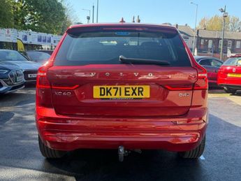 VOLVO XC60 2.0 B4 MHEV Momentum SUV 5dr Diesel Hybrid Auto AWD Euro 6 (s/s)