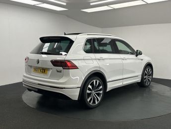 VOLKSWAGEN TIGUAN 2.0 TDI BlueMotion Tech R-Line SUV 5dr Diesel DSG 4Motion Euro 6