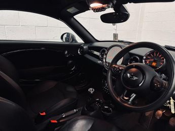 MINI COUPE 1.6 Cooper Coupe 2dr Petrol Manual Euro 6 (s/s) (122 ps)