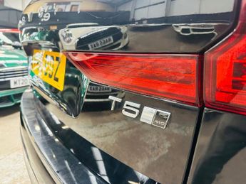 VOLVO XC60 2.0 T5 Inscription SUV 5dr Petrol Auto AWD Euro 6 (s/s) (250 ps)