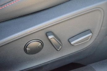 FORD KUGA 1.5 EcoBlue ST-Line X Edition SUV 5dr Diesel Manual Euro 6 (s/s)