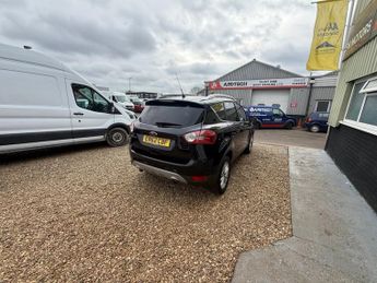 FORD KUGA 2.0 TDCi Zetec SUV 5dr Diesel Manual 2WD Euro 5 (140 ps)