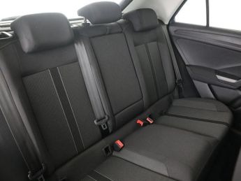 VOLKSWAGEN T-ROC 1.5 TSI Life SUV 5dr Petrol DSG Euro 6 (s/s) (150 ps)