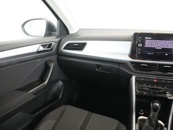VOLKSWAGEN T-ROC 1.5 TSI Life SUV 5dr Petrol DSG Euro 6 (s/s) (150 ps)