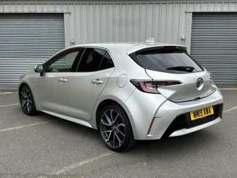 TOYOTA COROLLA 1.8 VVT-h Excel Hatchback 5dr Petrol Hybrid CVT Euro 6 (s/s) (12