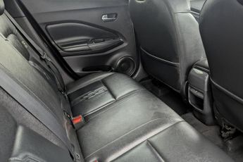 NISSAN JUKE 1.0 DIG-T Tekna SUV 5dr Petrol DCT Auto Euro 6 (s/s) (117 ps)