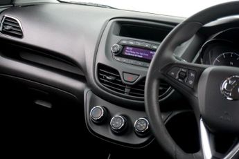 VAUXHALL VIVA 1.0i SE Hatchback Petrol Manual Euro 6 5dr - Just 4,178 Miles fr