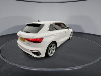 AUDI A3 1.5 TFSI 35 S line Sportback 5dr Petrol S Tronic Euro 6 (s/s) (1