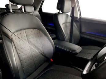 HYUNDAI IONIQ 5 77kWh Premium Hatchback 5dr Electric Auto AWD (325 ps)