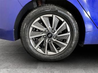 HYUNDAI IONIQ 38.3kWh Premium Hatchback 5dr Electric Auto (136 ps)