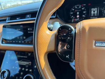 LAND ROVER RANGE ROVER VELAR 2.0 D240 R-Dynamic SE SUV 5dr Diesel Auto 4WD Euro 6 (s/s) (240 