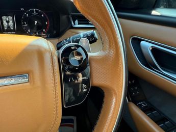 LAND ROVER RANGE ROVER VELAR 2.0 D240 R-Dynamic SE SUV 5dr Diesel Auto 4WD Euro 6 (s/s) (240 