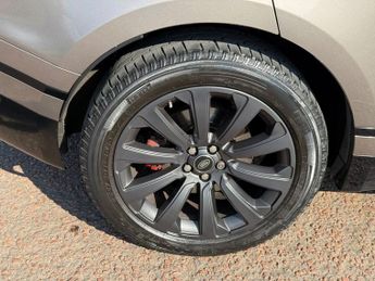 LAND ROVER RANGE ROVER VELAR 2.0 D240 R-Dynamic SE SUV 5dr Diesel Auto 4WD Euro 6 (s/s) (240 