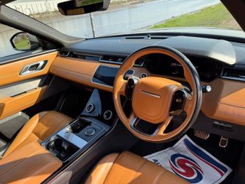 LAND ROVER RANGE ROVER VELAR 2.0 D240 R-Dynamic SE SUV 5dr Diesel Auto 4WD Euro 6 (s/s) (240 