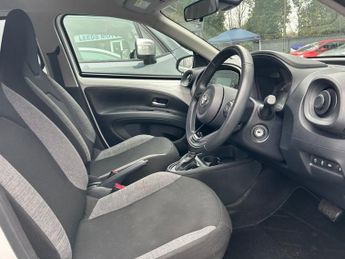TOYOTA AYGO X 1.0 VVT-i Pure Hatchback 5dr Petrol x-shift Euro 6 (s/s) (72 ps)