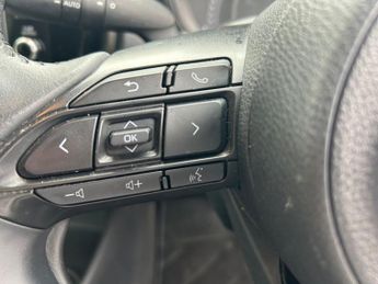 TOYOTA AYGO X 1.0 VVT-i Pure Hatchback 5dr Petrol x-shift Euro 6 (s/s) (72 ps)