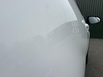 TOYOTA AYGO X 1.0 VVT-i Pure Hatchback 5dr Petrol x-shift Euro 6 (s/s) (72 ps)