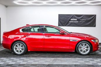 JAGUAR XE 2.0d Prestige Saloon 4dr Diesel Auto Euro 6 (s/s) (180 ps)