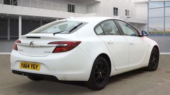 VAUXHALL INSIGNIA 2.0 CDTi ecoFLEX Design Hatchback 5dr Diesel Manual Euro 5 (s/s)