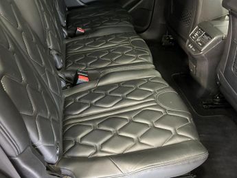 PEUGEOT 5008 1.6 THP GT Line Premium SUV 5dr Petrol EAT Euro 6 (s/s) (165 ps)