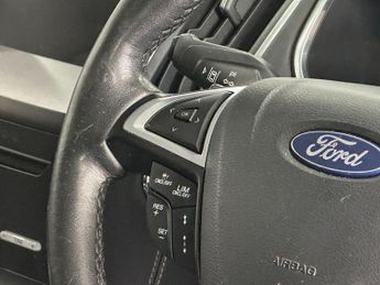 FORD S-MAX 2.0 TDCi Vignale MPV 5dr Diesel Powershift Euro 6 (s/s) (180 ps)
