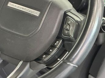 LAND ROVER RANGE ROVER EVOQUE 2.0 TD4 SE Tech SUV 5dr Diesel Auto 4WD Euro 6 (s/s) (180 ps)