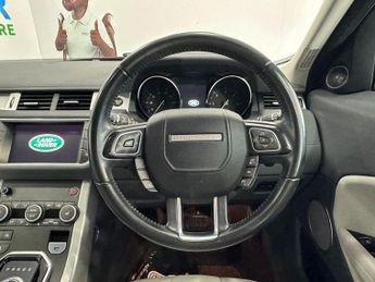 LAND ROVER RANGE ROVER EVOQUE 2.0 TD4 SE Tech SUV 5dr Diesel Auto 4WD Euro 6 (s/s) (180 ps)