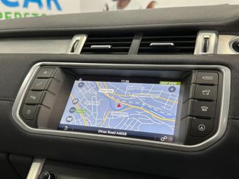 LAND ROVER RANGE ROVER EVOQUE 2.0 TD4 SE Tech SUV 5dr Diesel Auto 4WD Euro 6 (s/s) (180 ps)