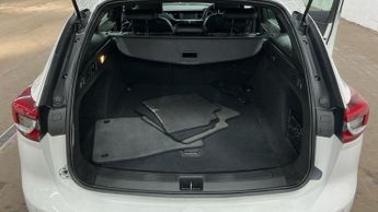 VAUXHALL INSIGNIA 2.0 Turbo D BlueInjection SRi VX Line Nav Sports Tourer 5dr Dies