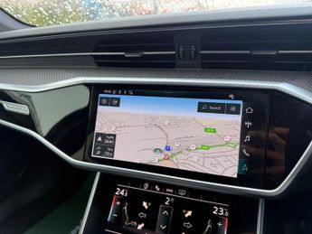 AUDI A6 AVANT 2.0 TDI 40 Black Edition Estate 5dr Diesel S Tronic quattro Euro